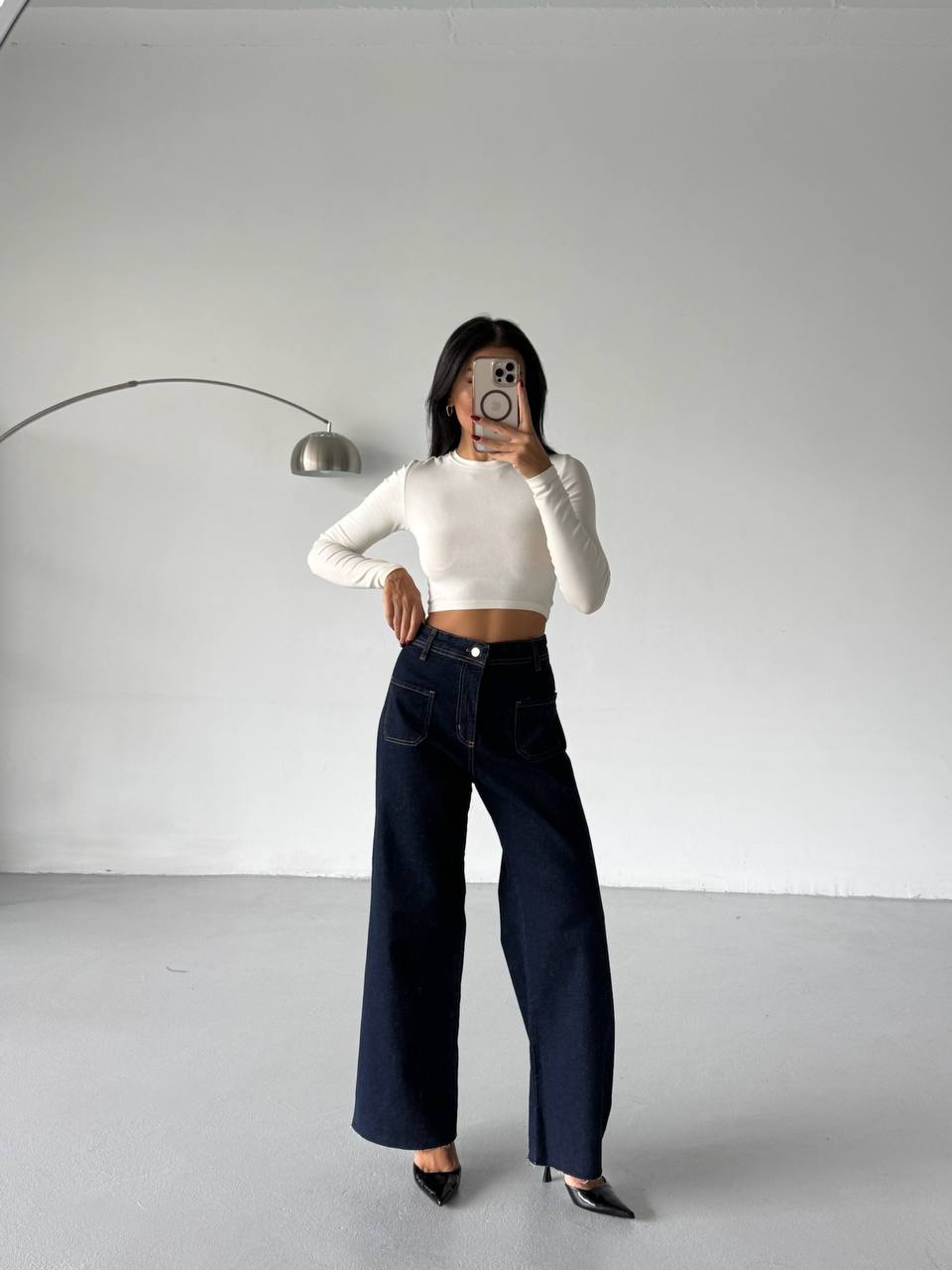 Pocket Wide Leg Jeans