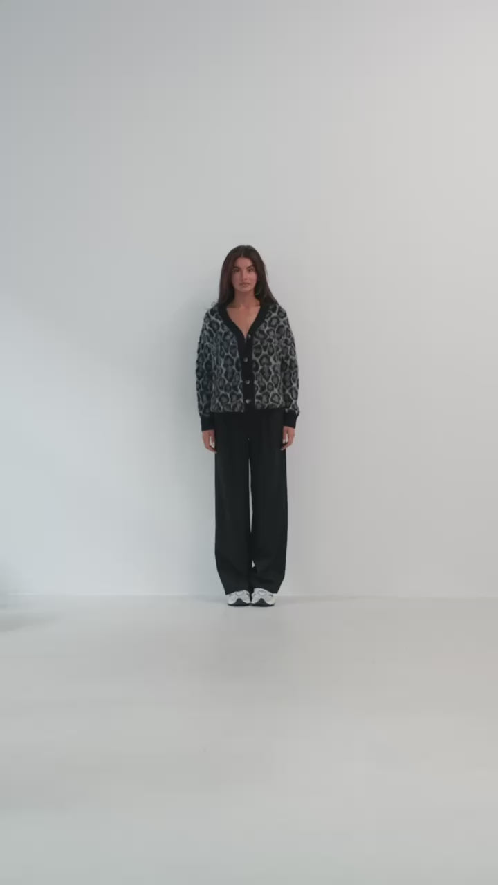 Leopard Patterned Knitwear Cardigan